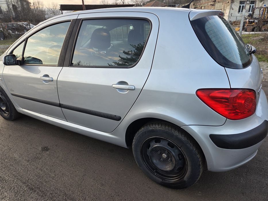 На Части! Peugeot 307 1.4i бензин 88 к.с. Пежо 307