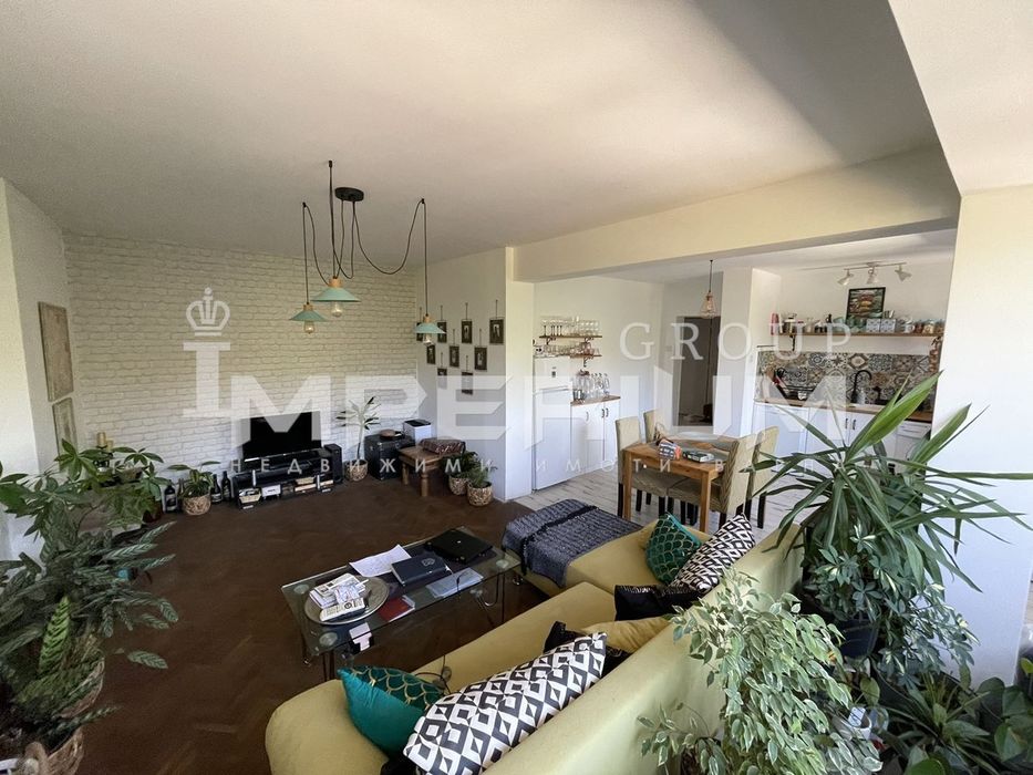 Продава се Четиристаен апартамент в Видин, Георги Бенковски - 133 кв.м за 745 €/кв.м - Снимка #2