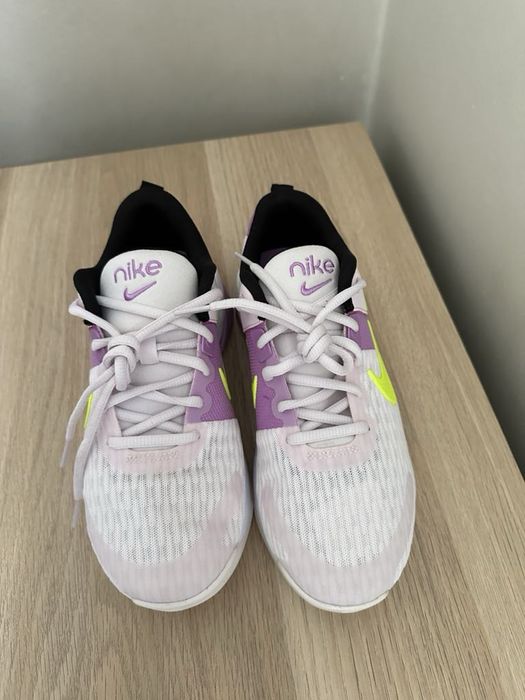 Обувки Nike