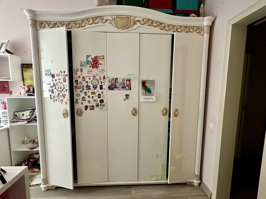 Спальный гарнитур