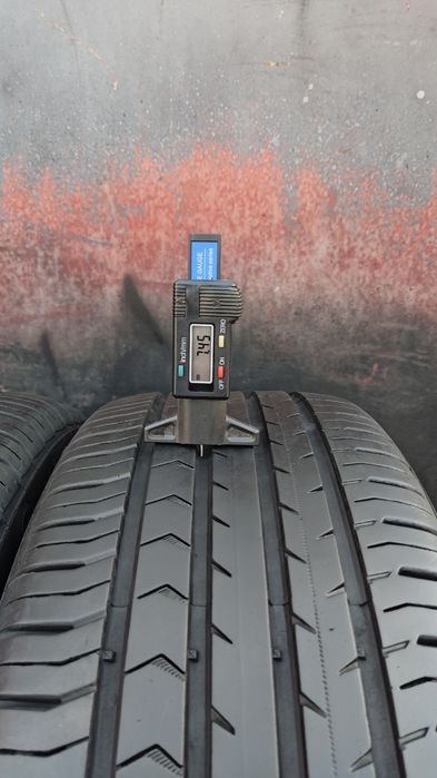2бр. летни гуми 205/55/17 Continental Premium Contact 5
dot24