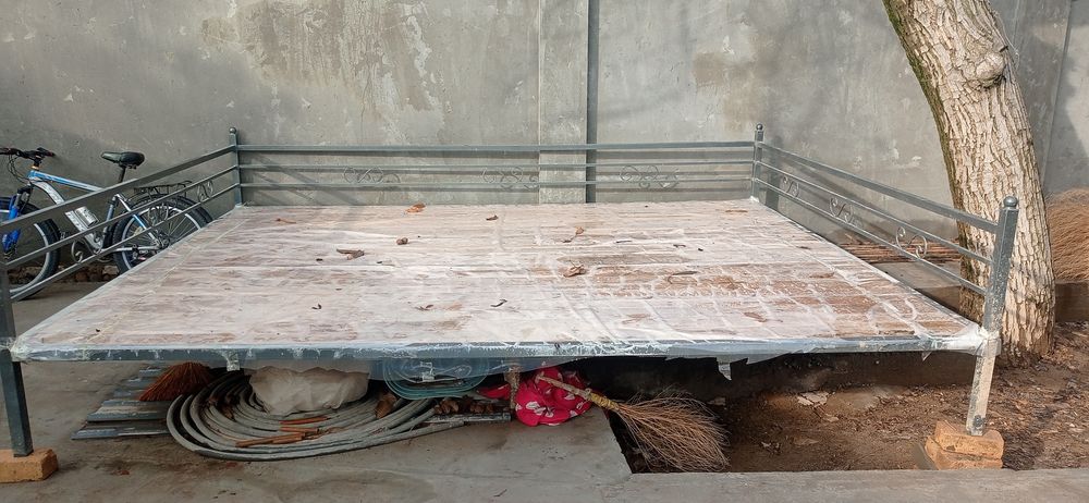 Тапчан сотилади холати йэнги  ишлатилмаган