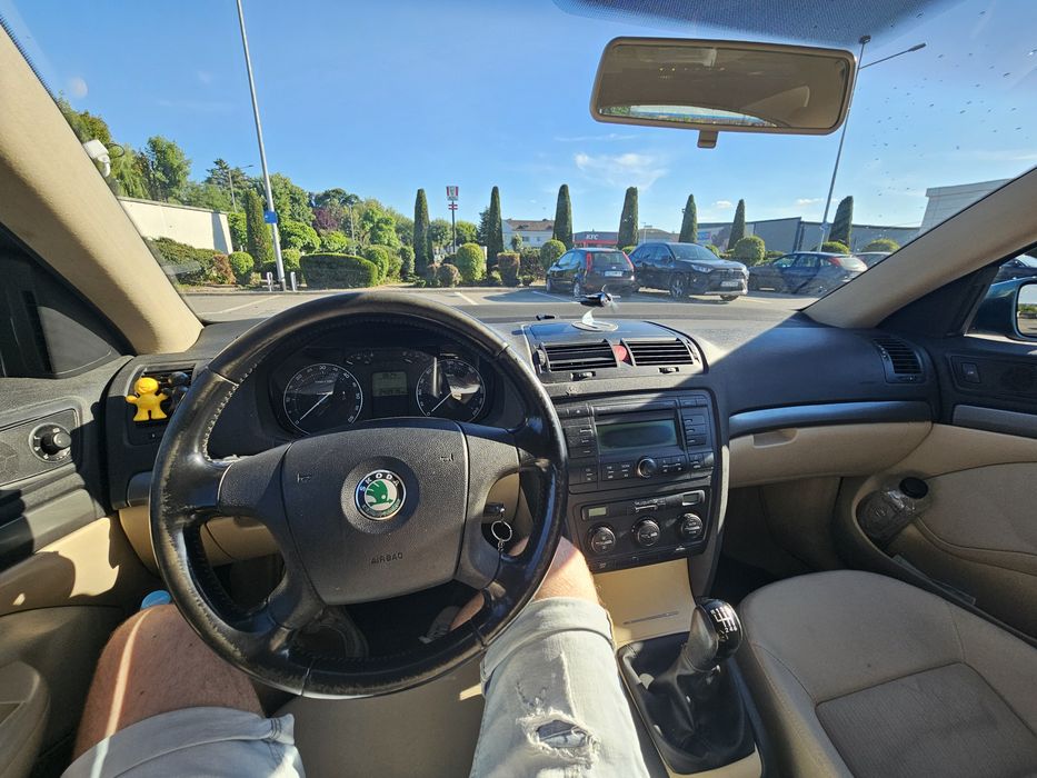 Skoda Octavia 2  2.0