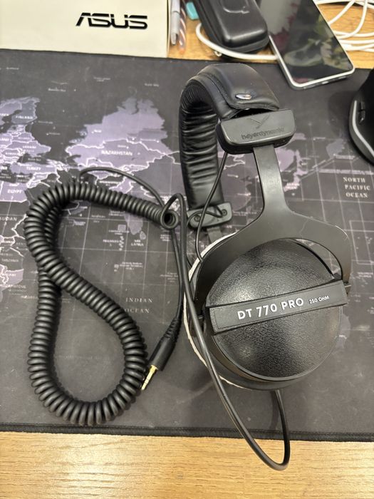 Beyerdynamic dt 770 pro 250 ohm