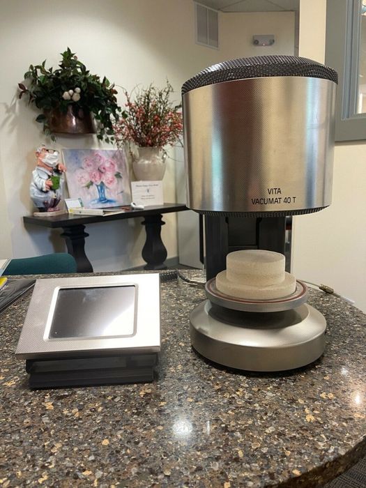 Cuptor ceramica portelan Vita Vacumat 40T tehnica dentara