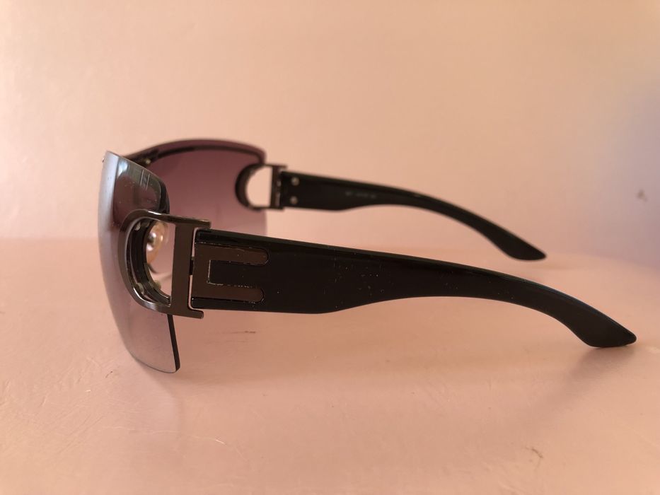 Продаются солнцезащитные защитные очки