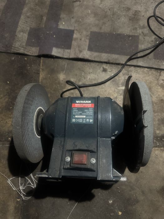 Продам наждак (шлифовальная машина)