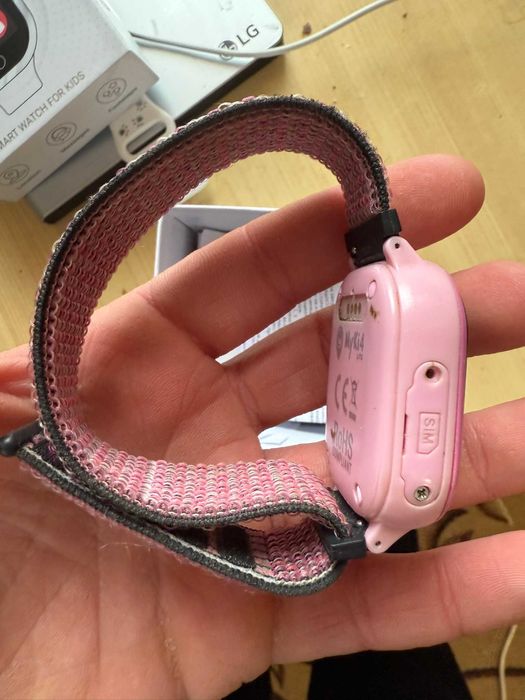 MyKi Watch 4 Смарт часовник за деца