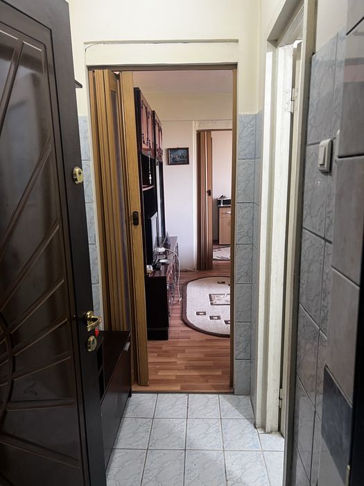 Inchiriez apartament 2 camere