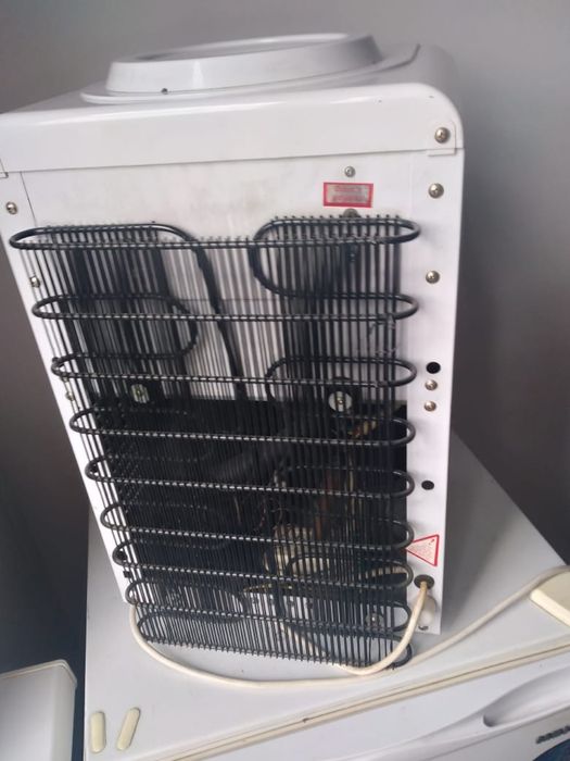 Кулер для воды