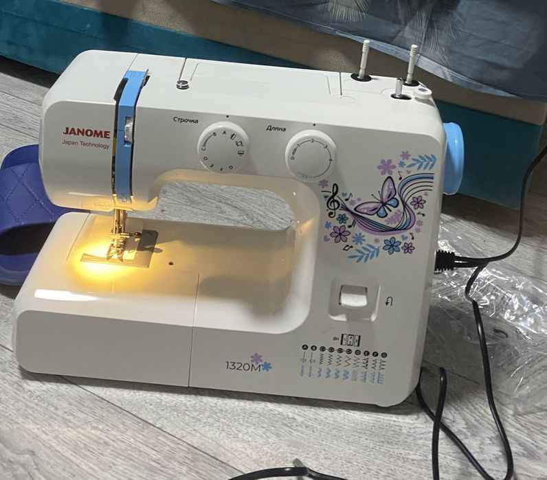 Швейная машина, продам срочно!