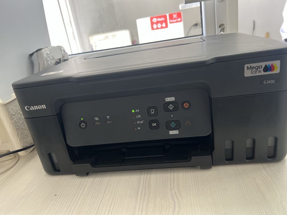 Цветной принтер Canon