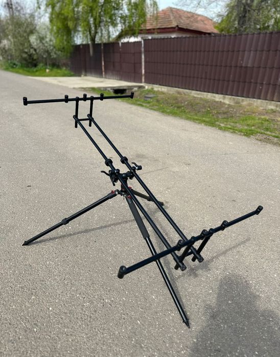 Vând Tripod PRO FL  RP212