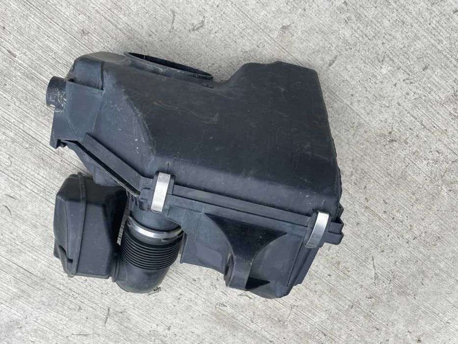 Carcasa filtru aer Bmw X3 F25 2.8i N52 cod 7601871
