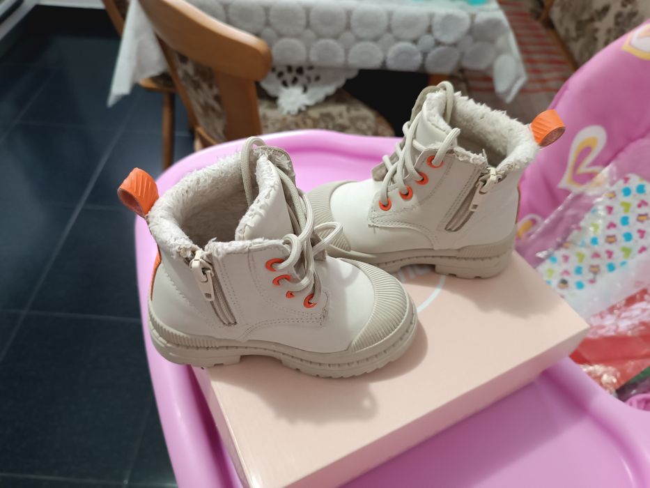 Ghetuțe fetiță Nr 22