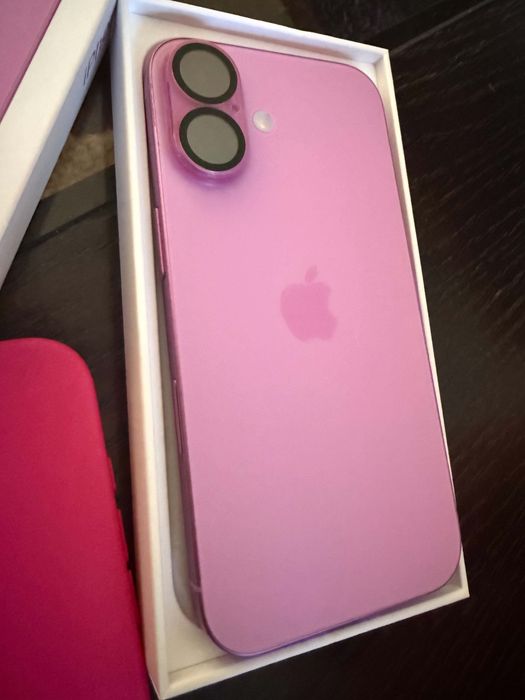 Телефон Iphone  16