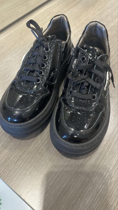 Обувь для девочки