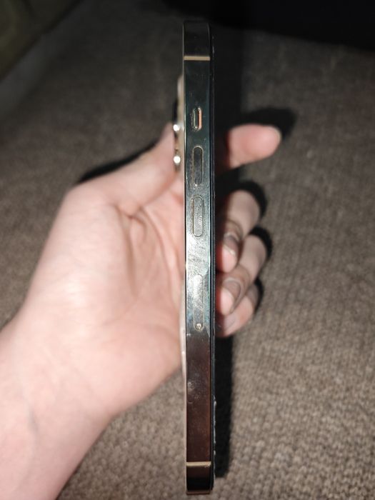 iPhone 13 pro 256 гб не идеал