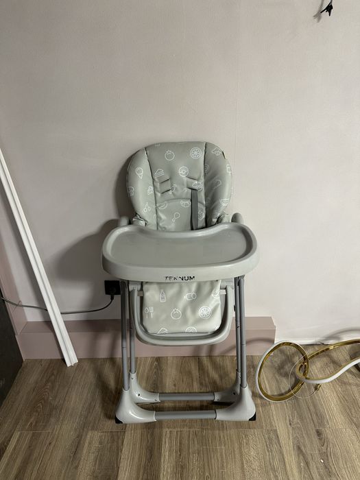 Стол для ребенка