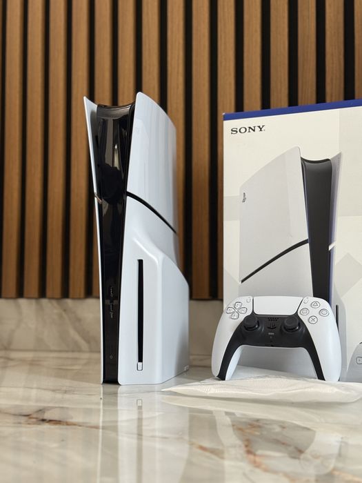 PlayStation 5 Slim (PS5) Disc Edition, 1Tb SSD, ca si nou!