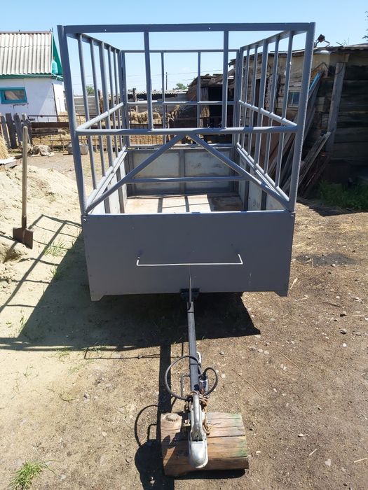 Продам скотовоз размеры 2.20на1.30