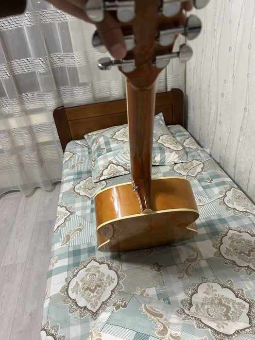 Гитара  новый 30к берып жыберем