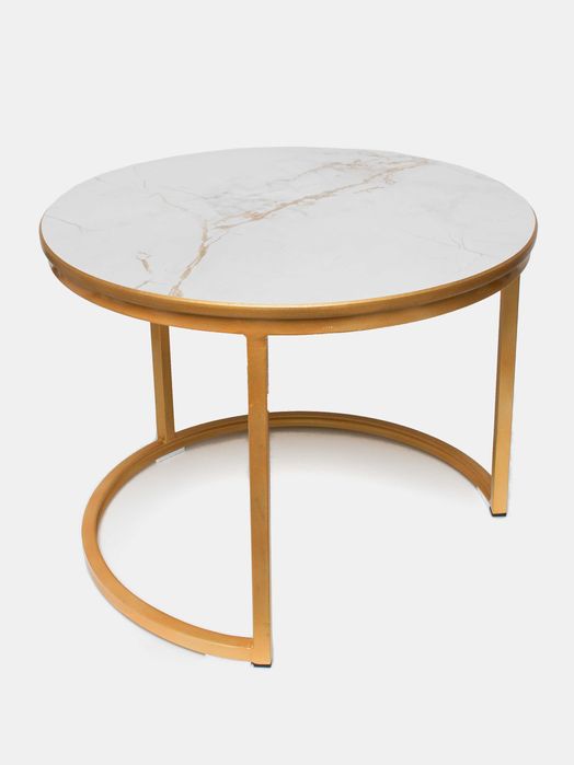 Стильный дуэт: круглый журнальный столик двойного размера.