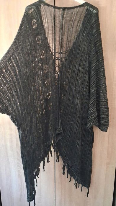 Vand poncho boho chic gri– mărime unică – 130 RON!!