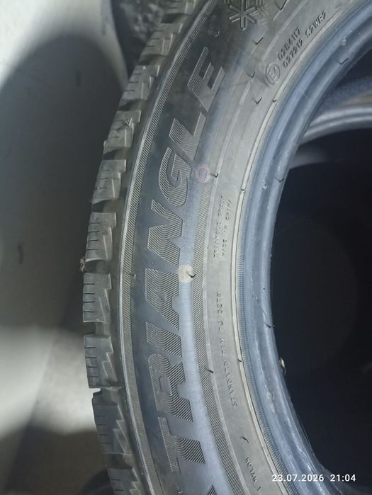 Продам шины 215/55/r17
