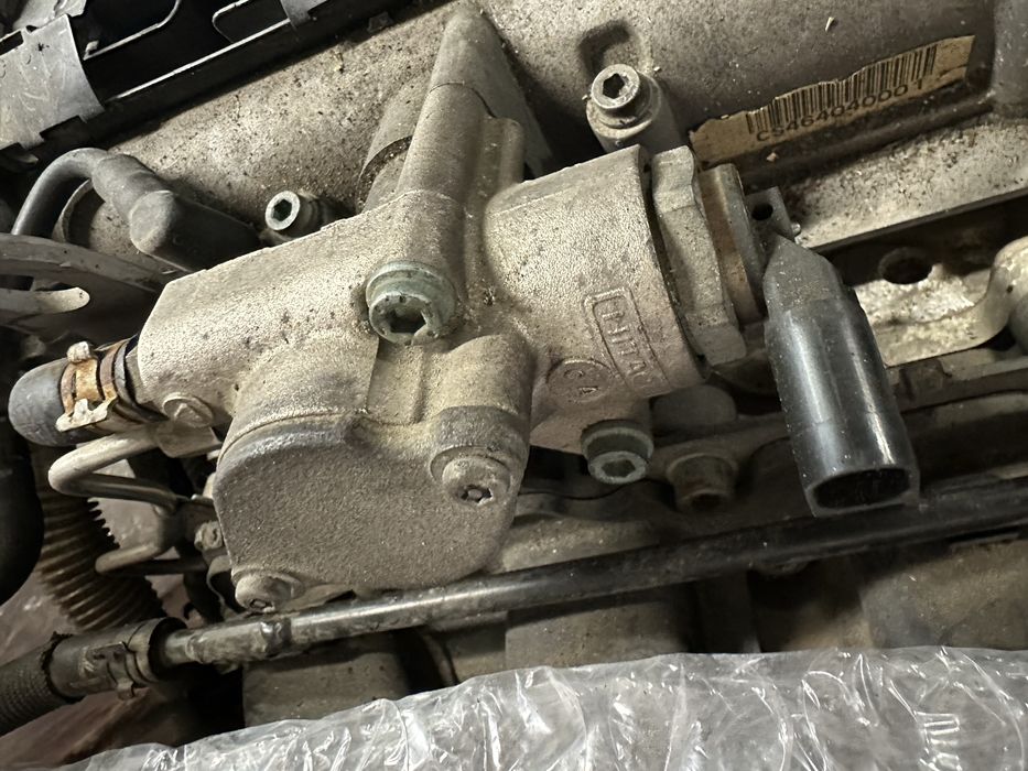 Помпа високо налягане 1.6 фси Голф 5 Туаран