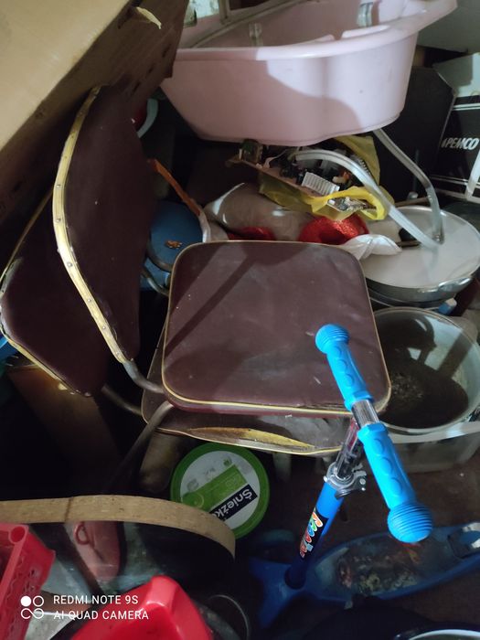 Продам стул с спинкой