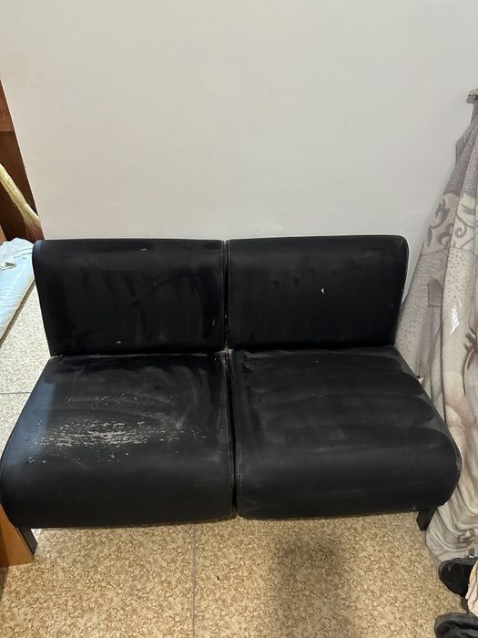 Отдам диван небольшой