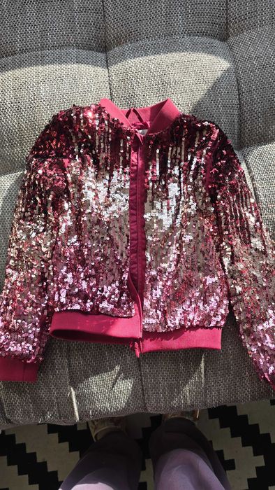 Детско яке 8-9 г с пайети