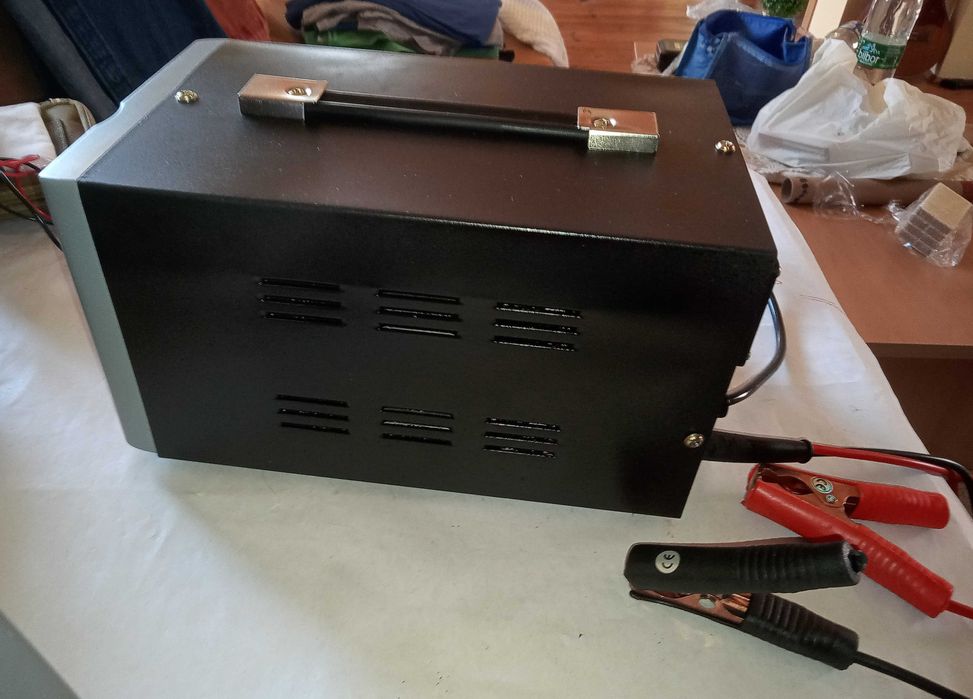 Redresoare / incarcatoare   baterii auto 12V - 120 / 200Ah