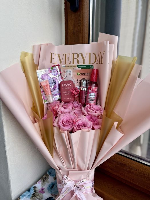 Букет от вечни рози