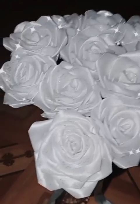 Розы из ленты на заказ