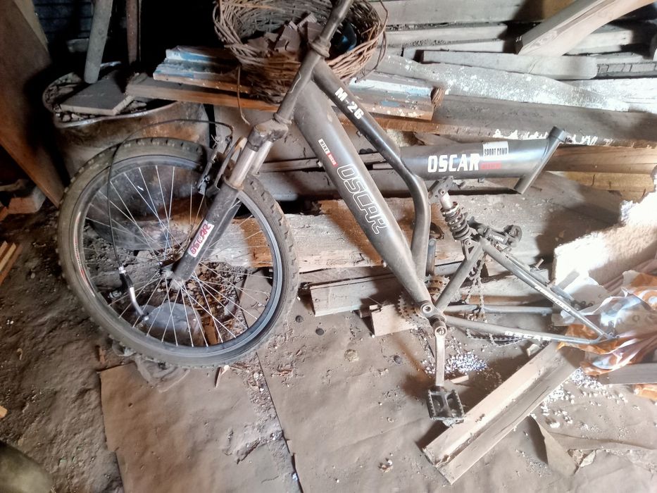 Продам 2 велика срочно