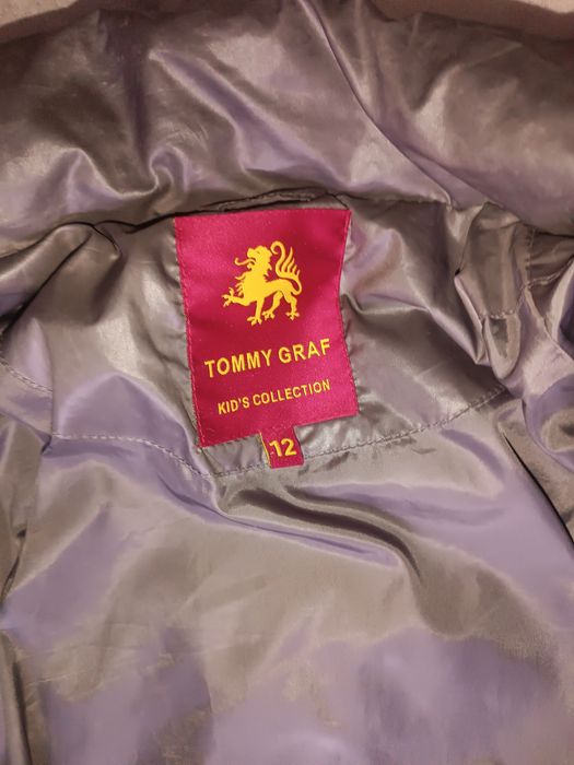 Продам черную куртку