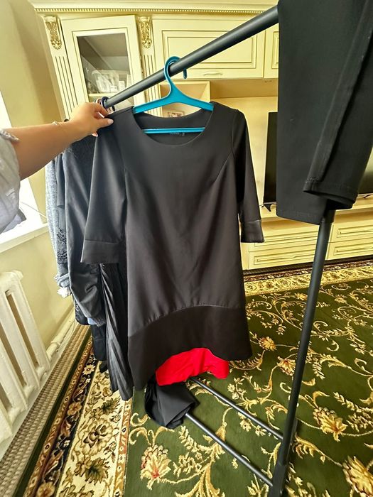 Срочно продаю женские вещи