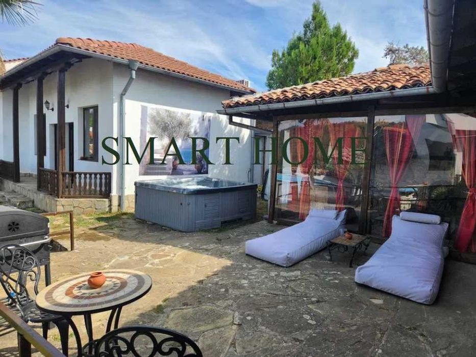 Дава се под наем Къща в с. Арбанаси, Област Велико Търново - 625 кв.м за 1500 € - Снимка #11