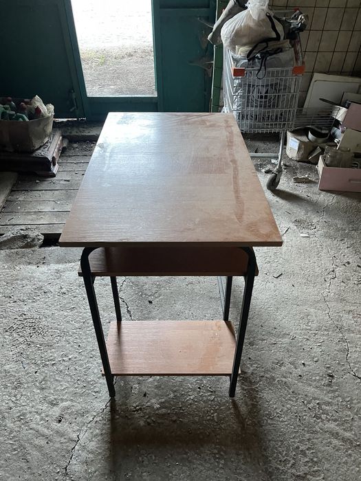 Стол компьютерный