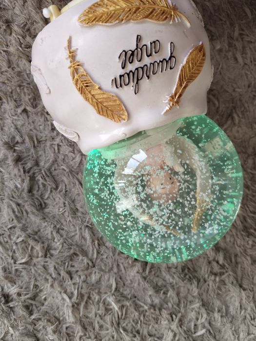 Шар красивый поющий