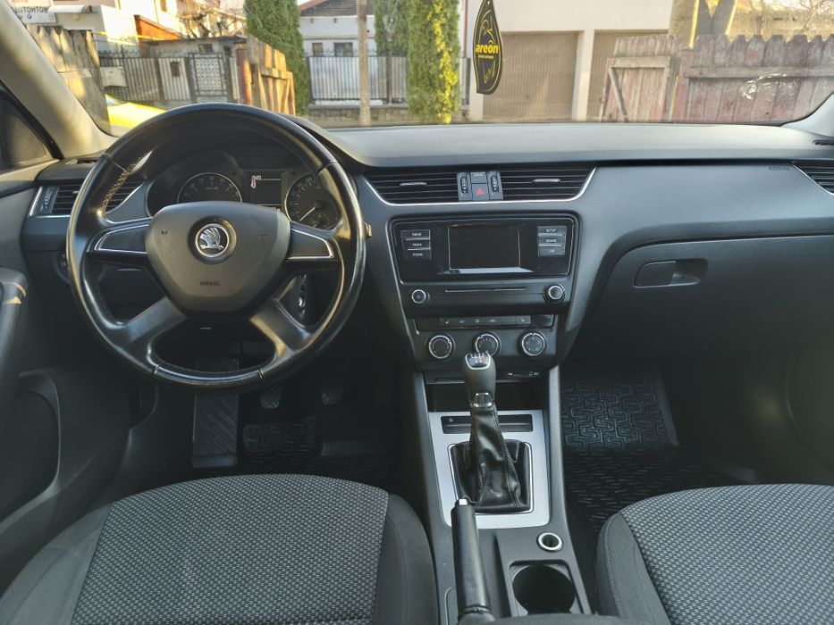 Skoda Octavia 3 1.6 euro 5