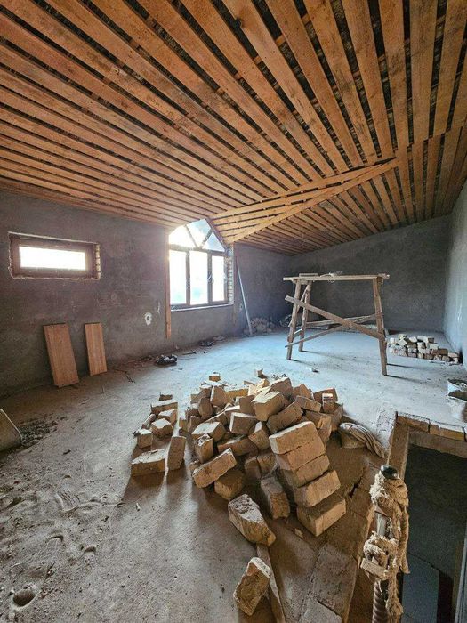 Продам участок  3,5 сотки в Юнус-Абад. р-не, ориентир ТашТюрьма