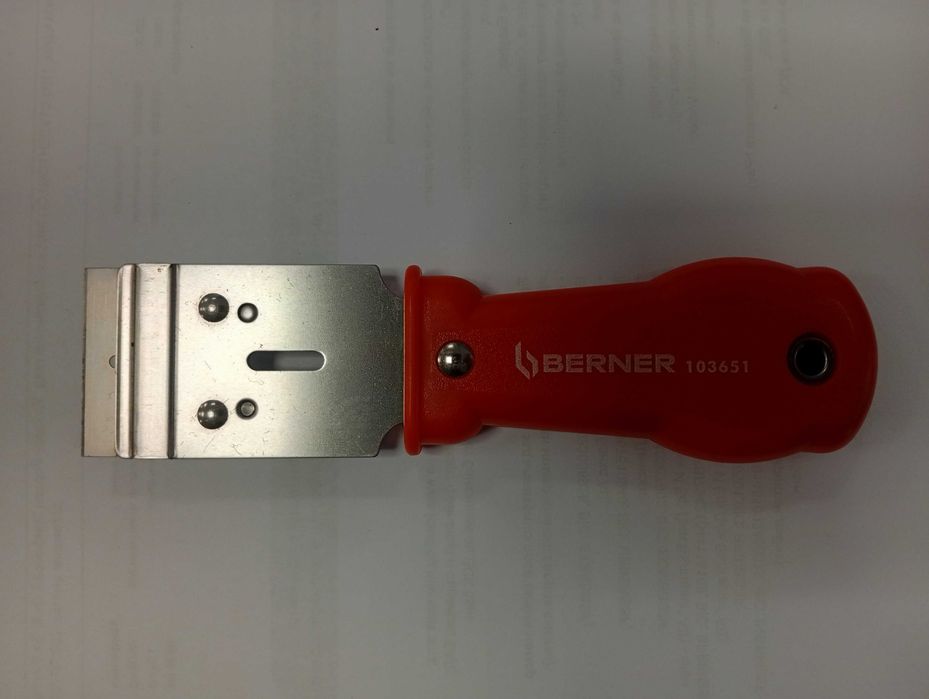 Продавам нож за премахване на стикери BERNER 165mm