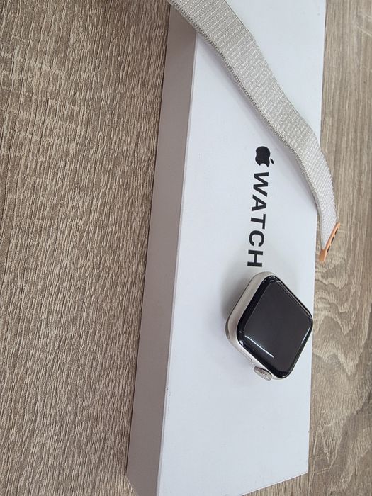 APPLE WATCH SE 2 40 mm Starlight AI Starlight SL GPS