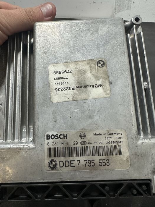 Calculator ECU motor BMW Seria 5 E60 E61 525d 2.5 diesel 7795553