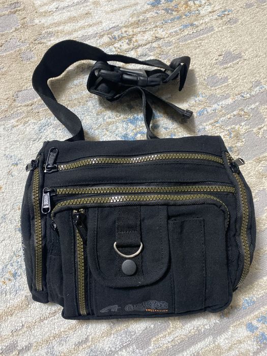 Поясная сумка (бананка)