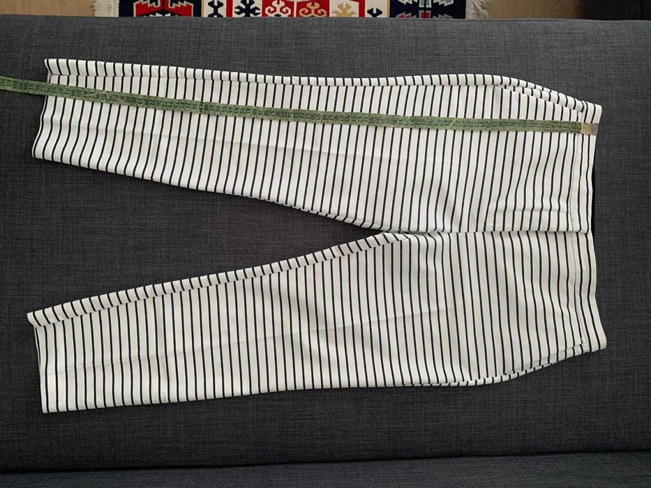 Pantaloni vara ZARA, marime XL, bumbac, alb cu dungi bleumarin