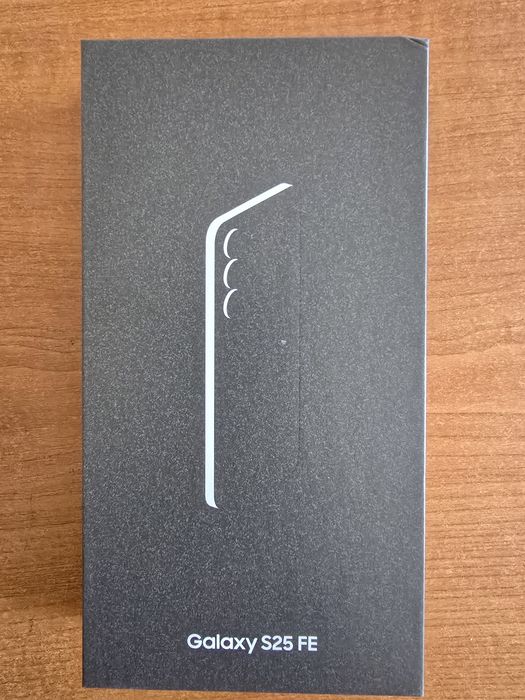 Samsung  Galaxy  S25 FE 128 GB DS  Black  5 G